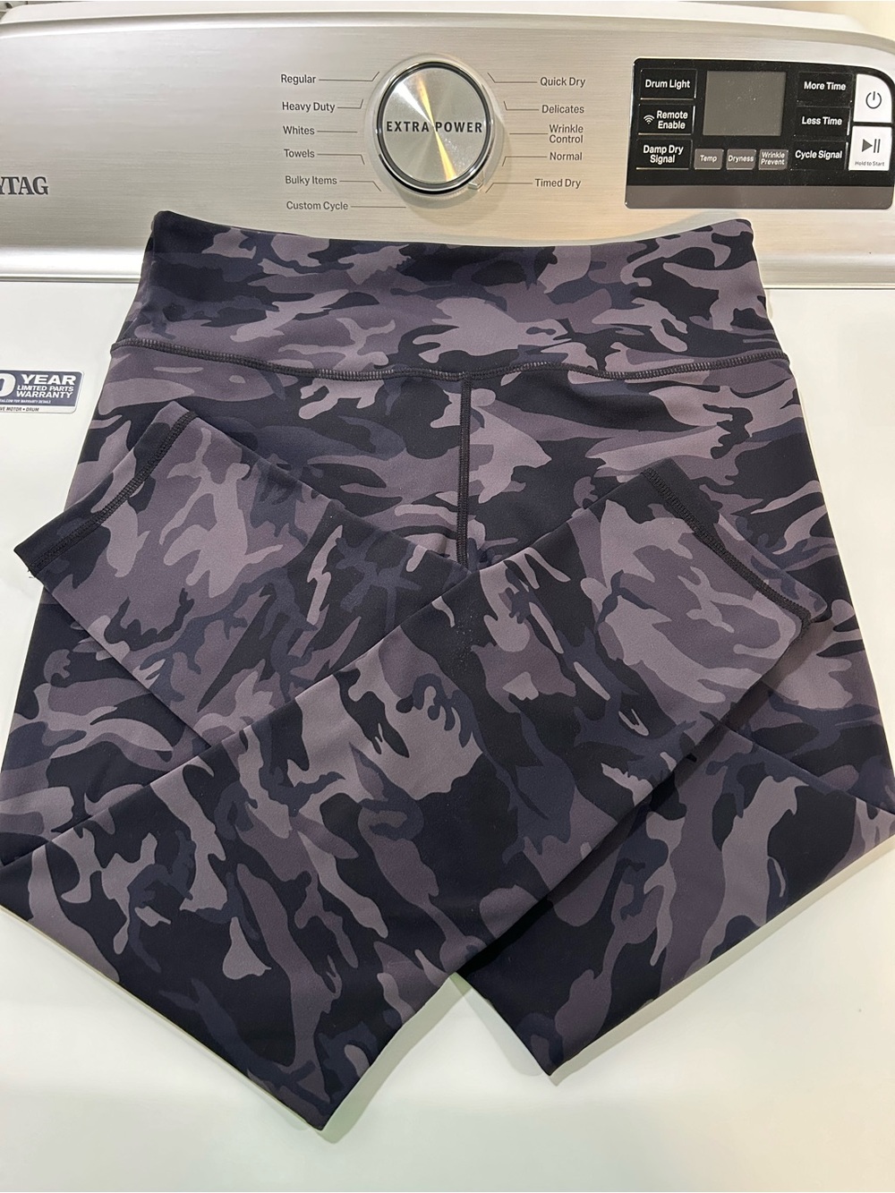 ZYIA Women's Camo High-Waist Leggings - Picture 1 of 4